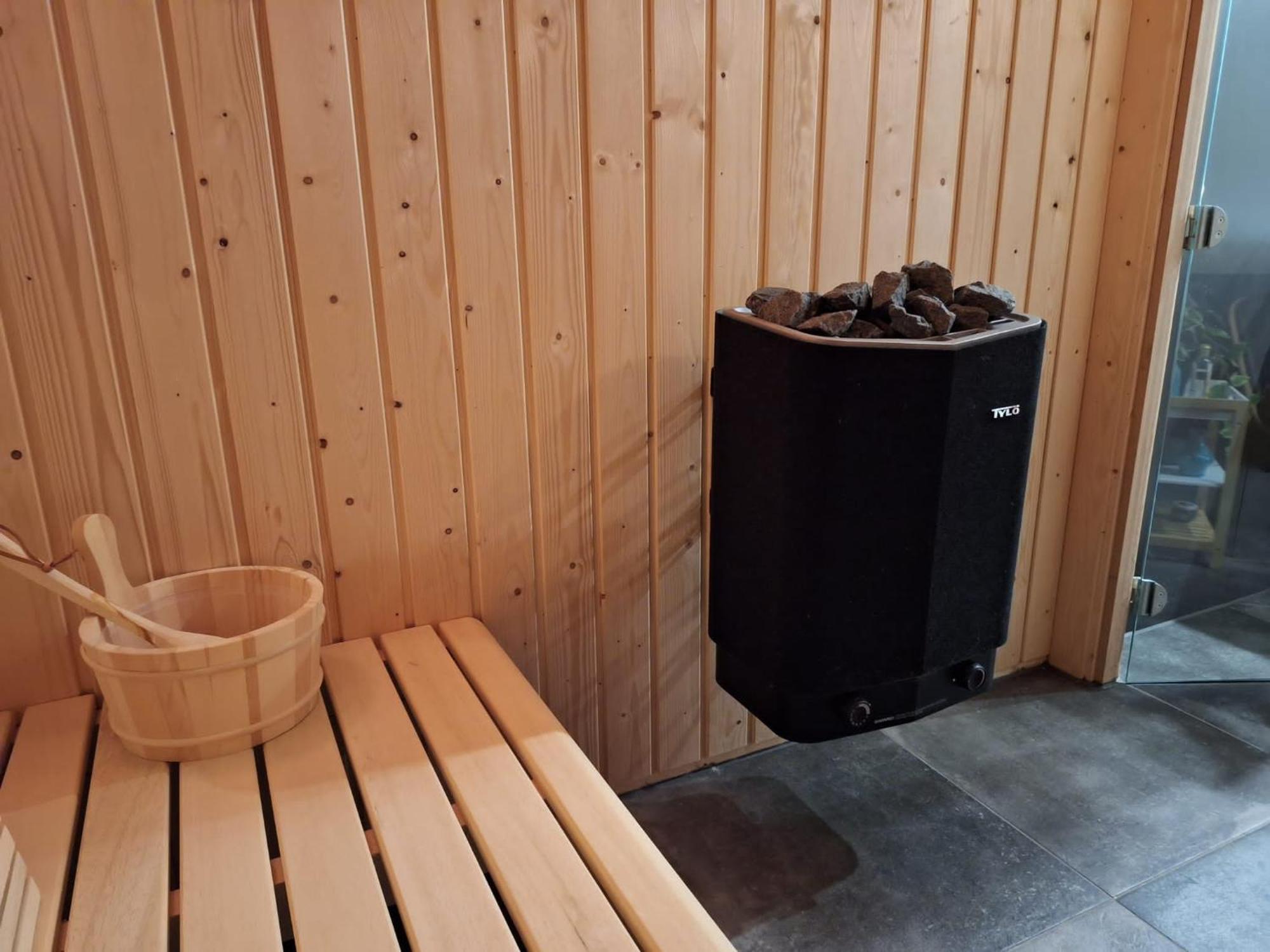 Loft De Hooizolder Met Sauna Bij Te Boeken Gees Buitenkant foto